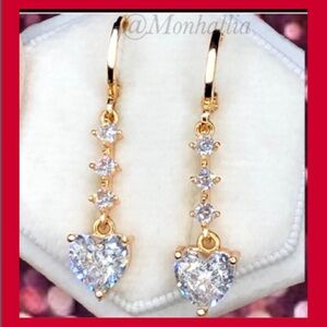 NEW GOLD SIMULATED DIAMOND HEART STONE DROP EARRINGS